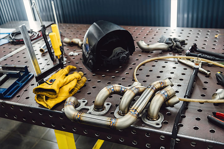 Industriemontage und Dienstleistungen